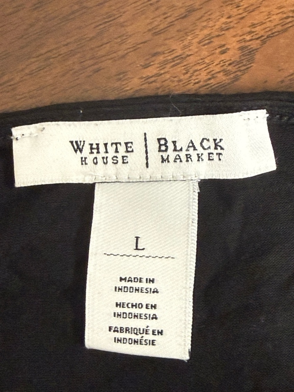 White House Black Market Black Short Sleeve Tee Stretch Knit Top Large - Picture 6 of 9